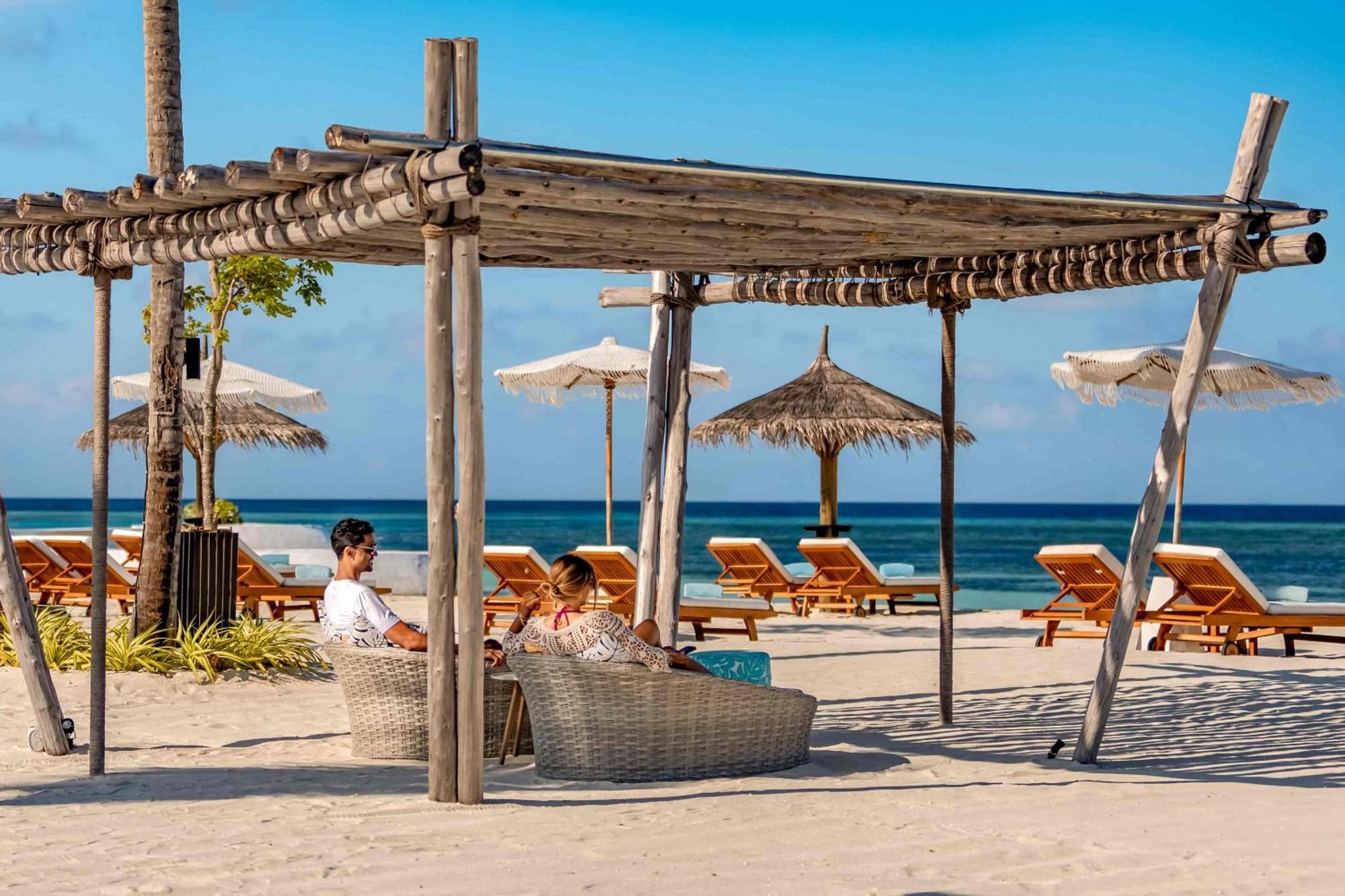 Готель Ozen Life Maadhoo Maadhoo  Екстер'єр фото